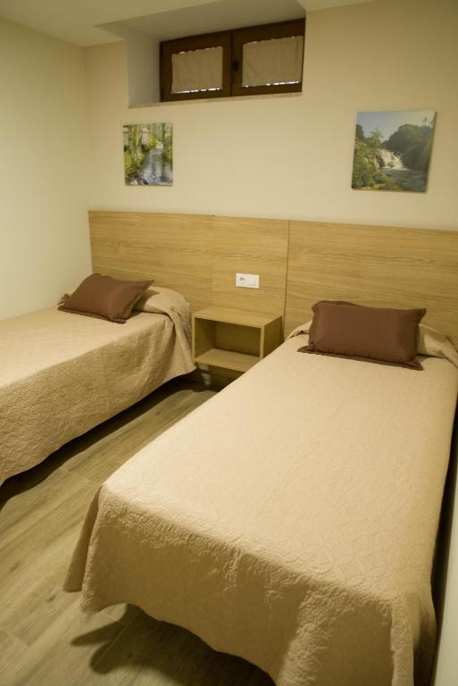 Apartamentos turisticos HAZ AMIGO - 4