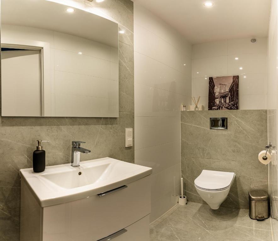 Kúpeľňa v ubytovaní Pure Home Apartments - Gwiaździsta