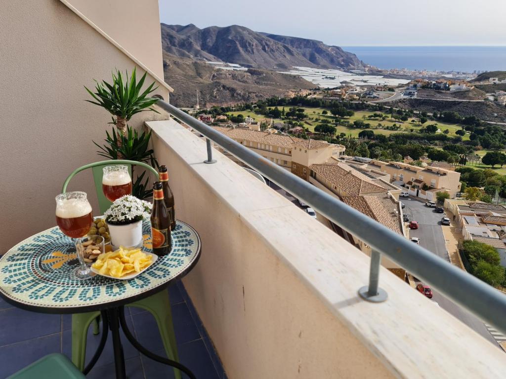 Foto da galeria de Sybarix Apartment: Precioso apartamento con vistas al golf y el mar em La Envia