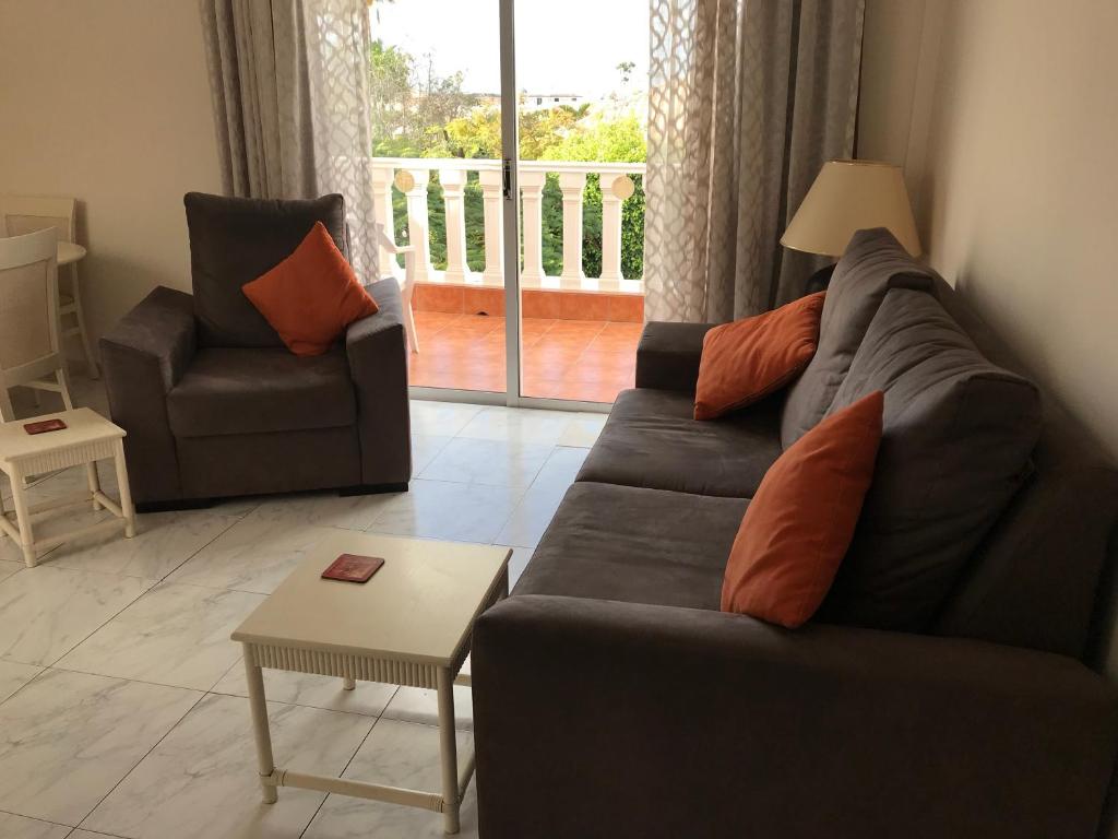 Fotografie z fotogalerie ubytování The Palms 2 Bed Duplex with Pool View v destinaci San Miguel de Abona