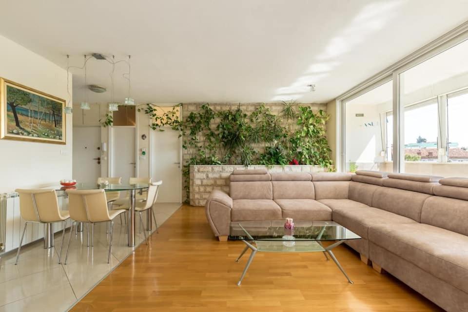 Apartment Maja