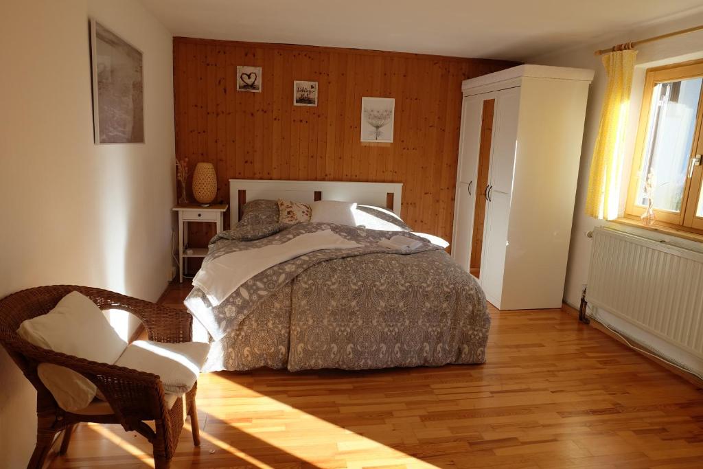 Postel nebo postele na pokoji v ubytování Am Jenbach
