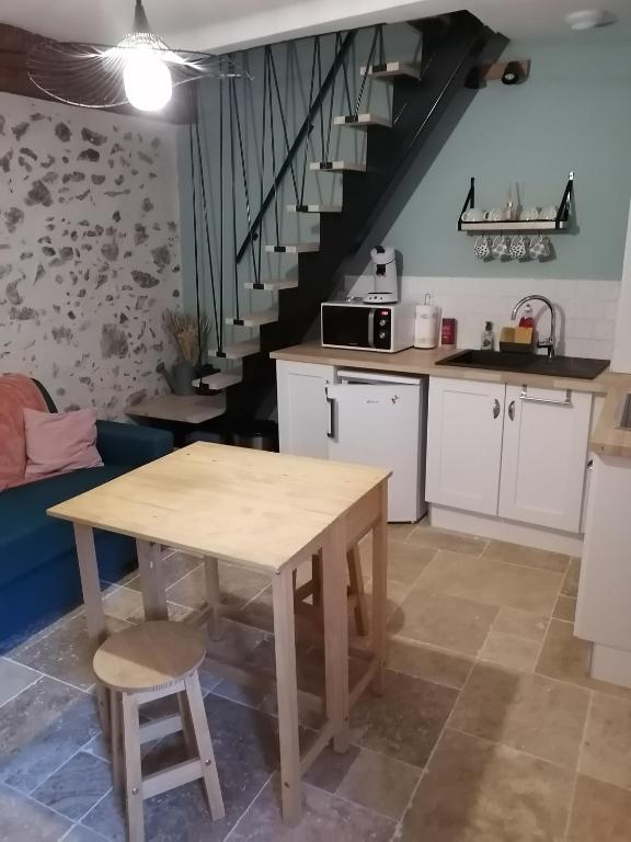 Kuchyň nebo kuchyňský kout v ubytování L’isard