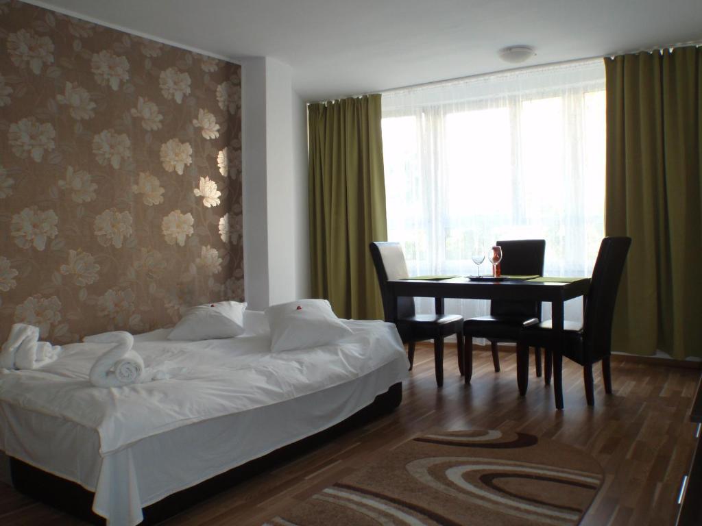 ApartHotel Zorilor - Resim 13