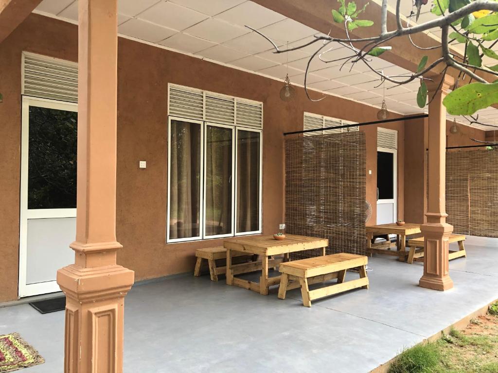 Patio nebo venkovní prostory v ubytování Wilpattu Wildhideaway