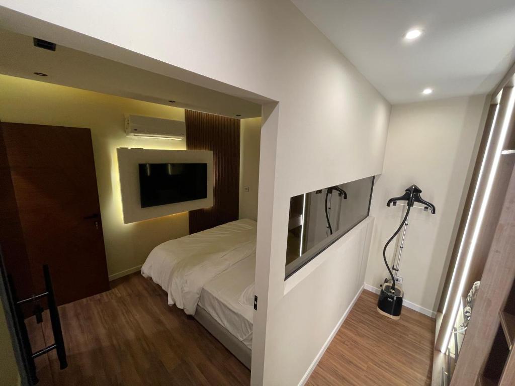TV a/nebo společenská místnost v ubytování Family Luxury apartment at Milsa Nasr City , Building 27