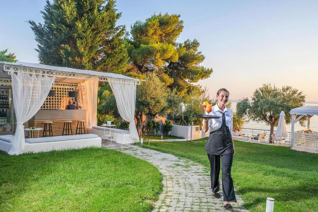 Apartment in Elia Beach for 2 Person vendégei