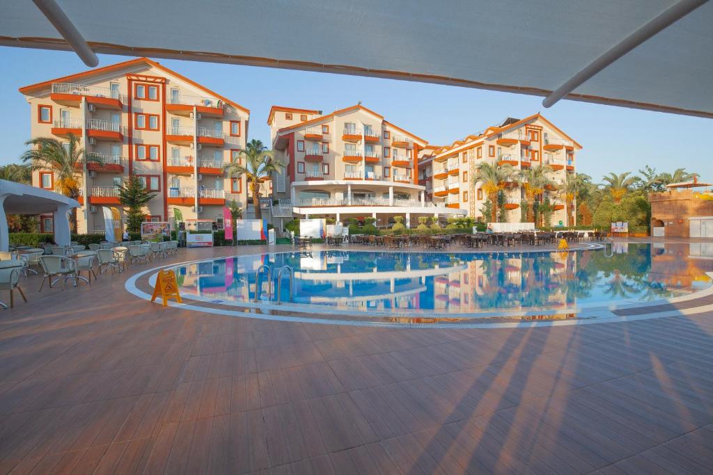 Bazén v ubytování Fun&Sun Smart Hane sun nebo v jeho okolí