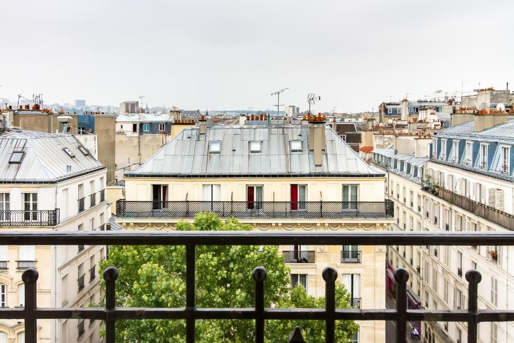 Hôtel Brady - Resim 32