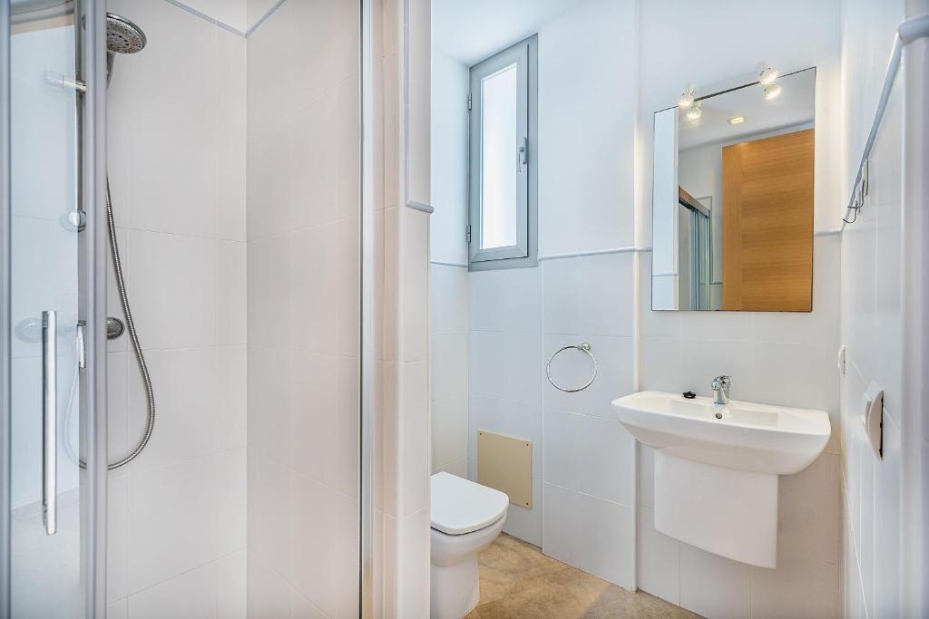 Molins 5, Cala de Sant Vicenc – Updated 2022 Prices