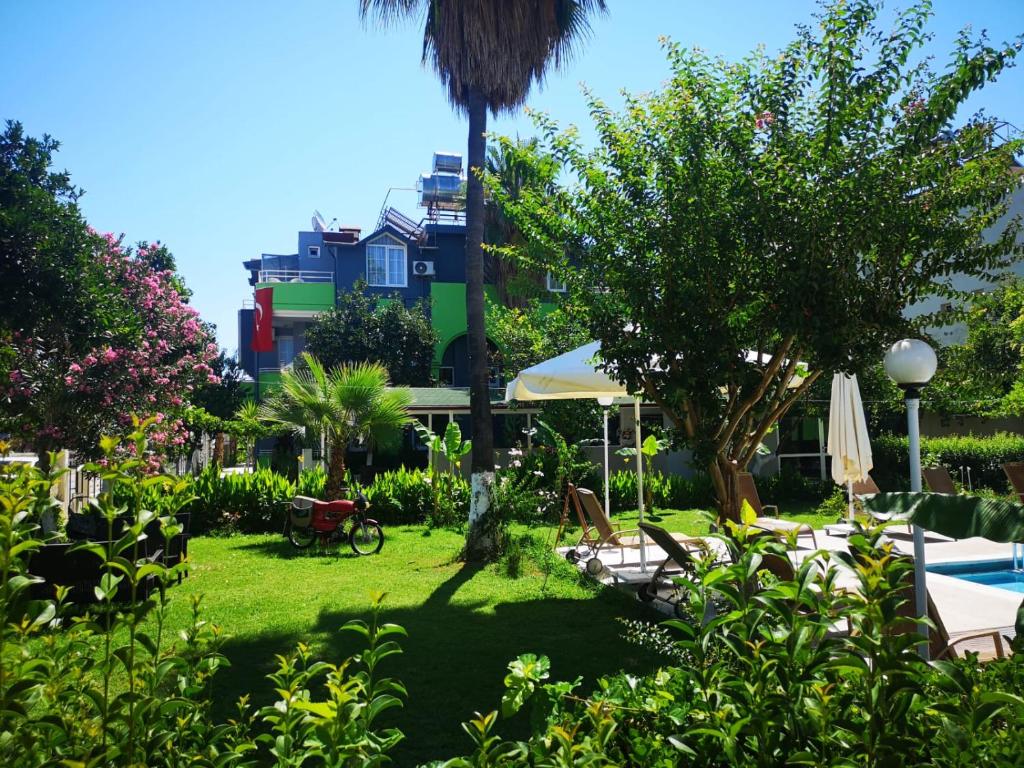 Zahrada ubytování Anita Kemer Noch Hotel - All Inclusive