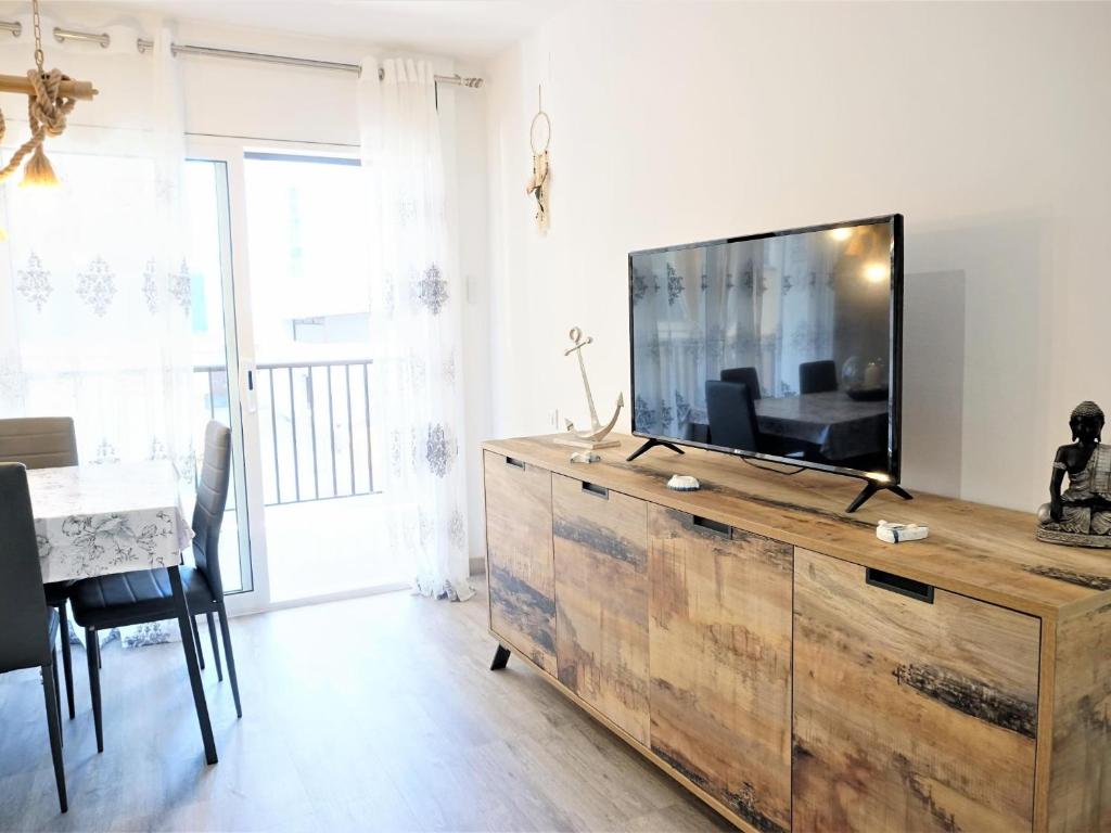 TV a/nebo společenská místnost v ubytování Villa Service - Guimera