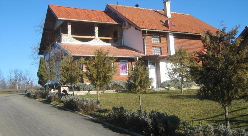 Budova, v ktorej sa apartmán nachádza