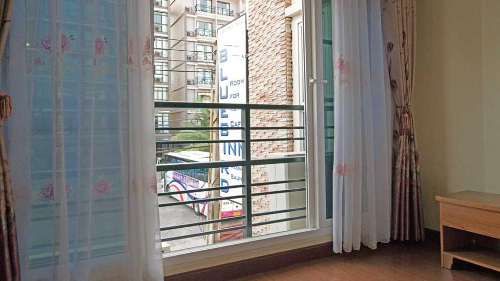 Bluebird Inn Pattaya - Resim 23