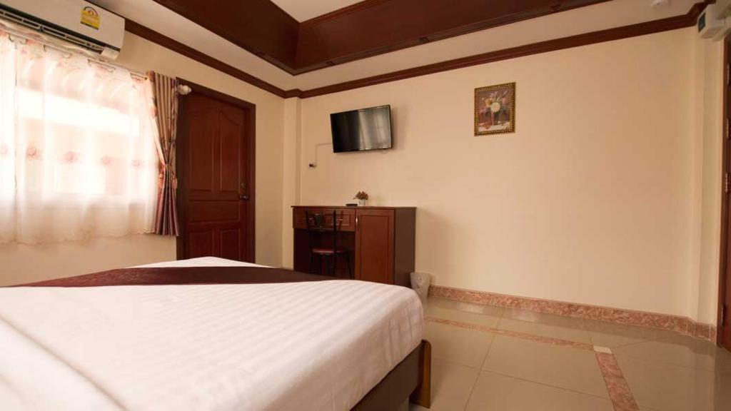 Bluebird Inn Pattaya - Resim 7