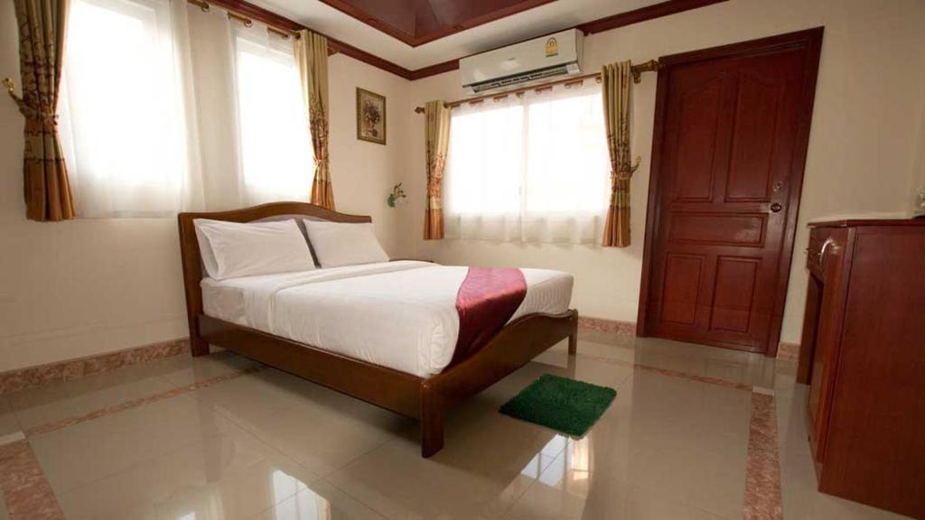 Bluebird Inn Pattaya - Resim 21