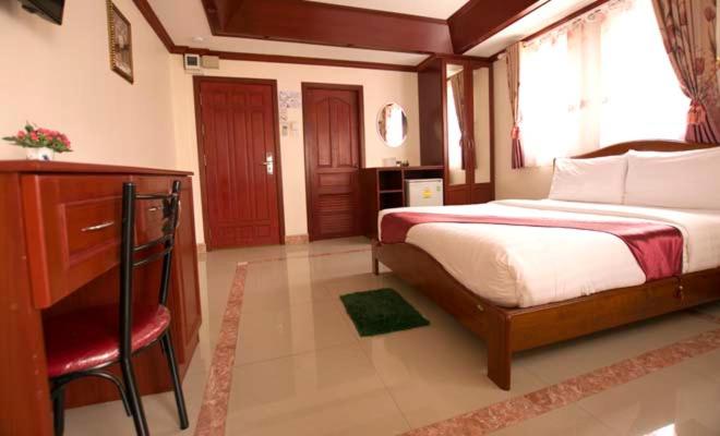Bluebird Inn Pattaya - Resim 45