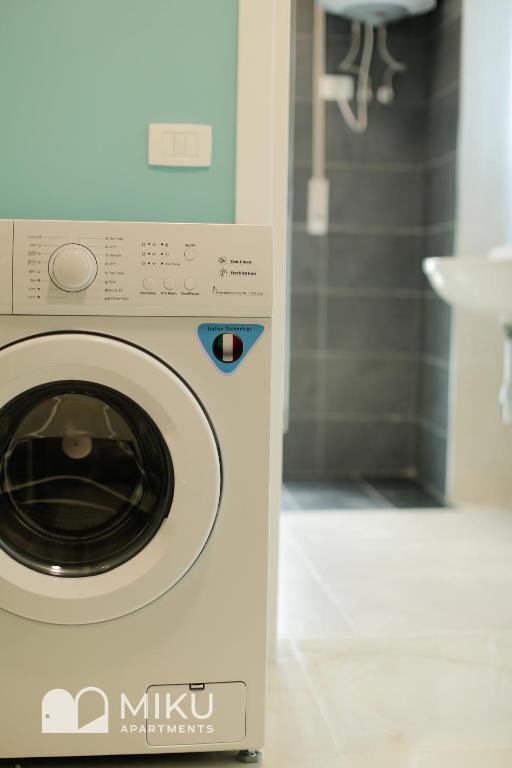 Miku Apartment - Bright 1 Bedroom Apartment At Olympic Residence - Image 5