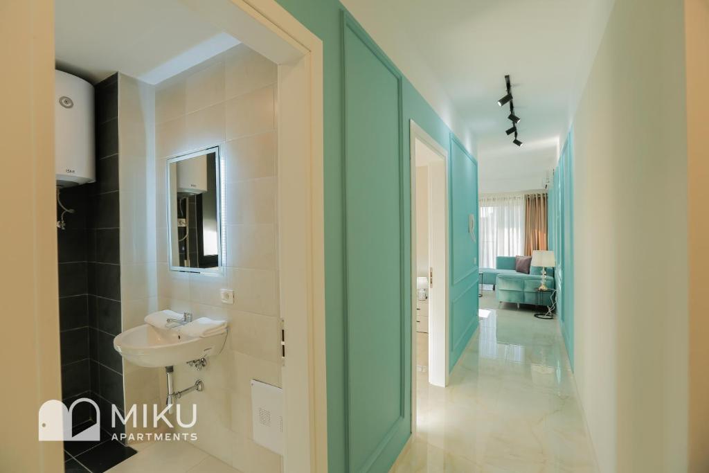 Miku Apartment - Bright 1 Bedroom Apartment At Olympic Residence - Image 3