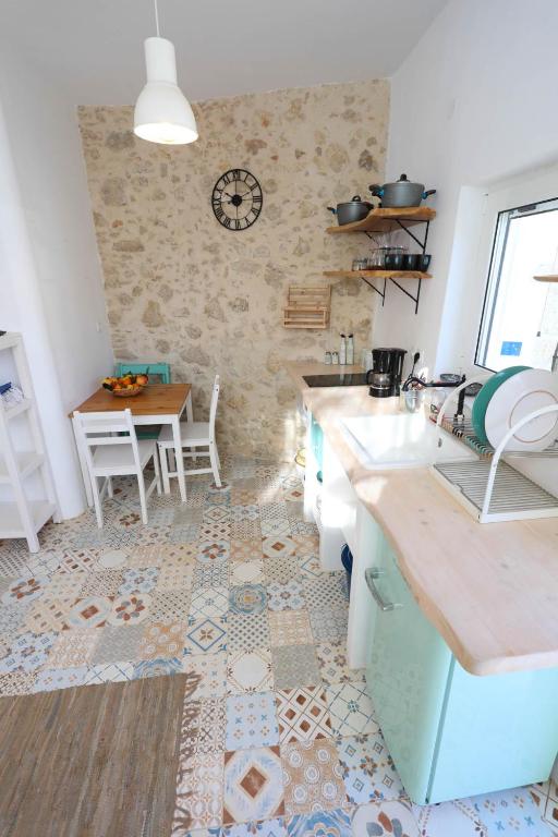 A seating area at Ravi Boutique Home - 1 minute walk from beach