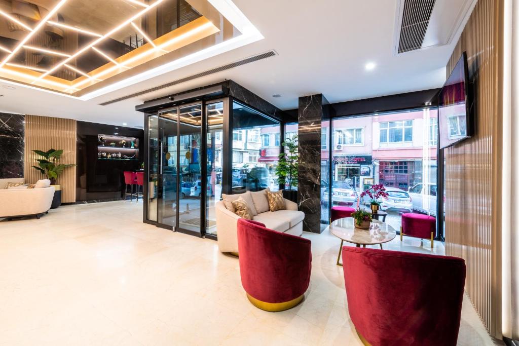 Aprilis Deluxe Hotel - 18