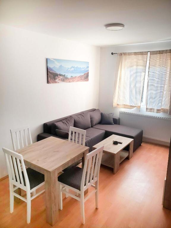 Aster Apartments - 