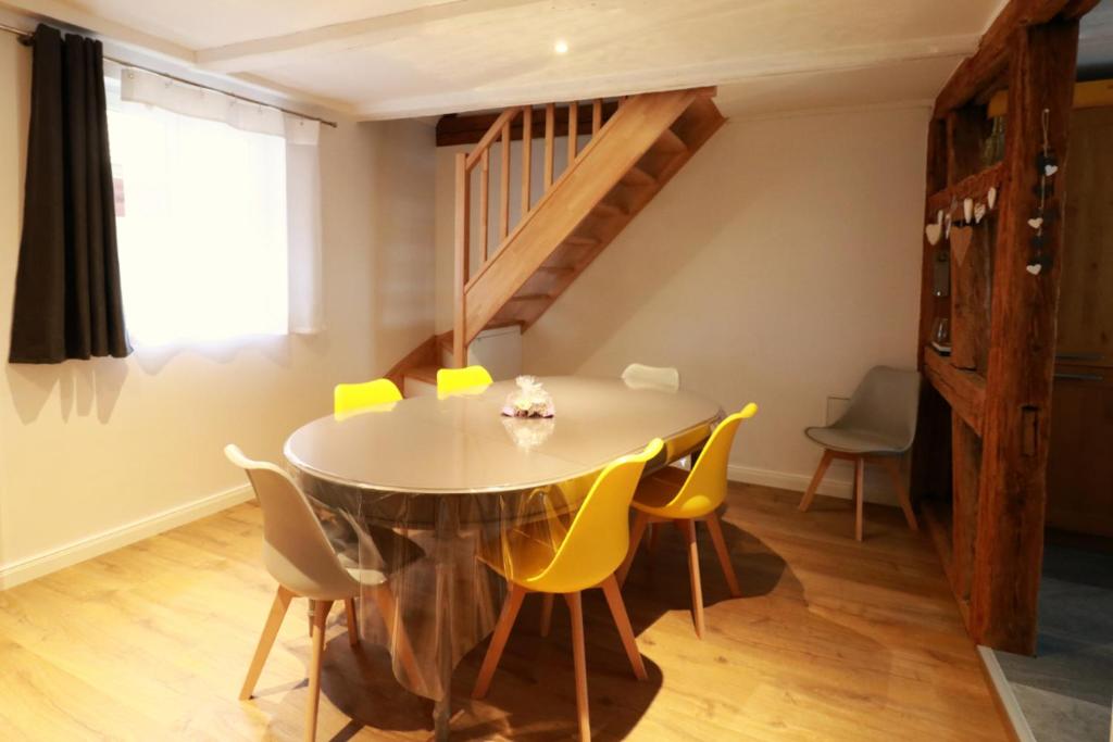 Gîte Sainte Odile - Three-Bedroom House