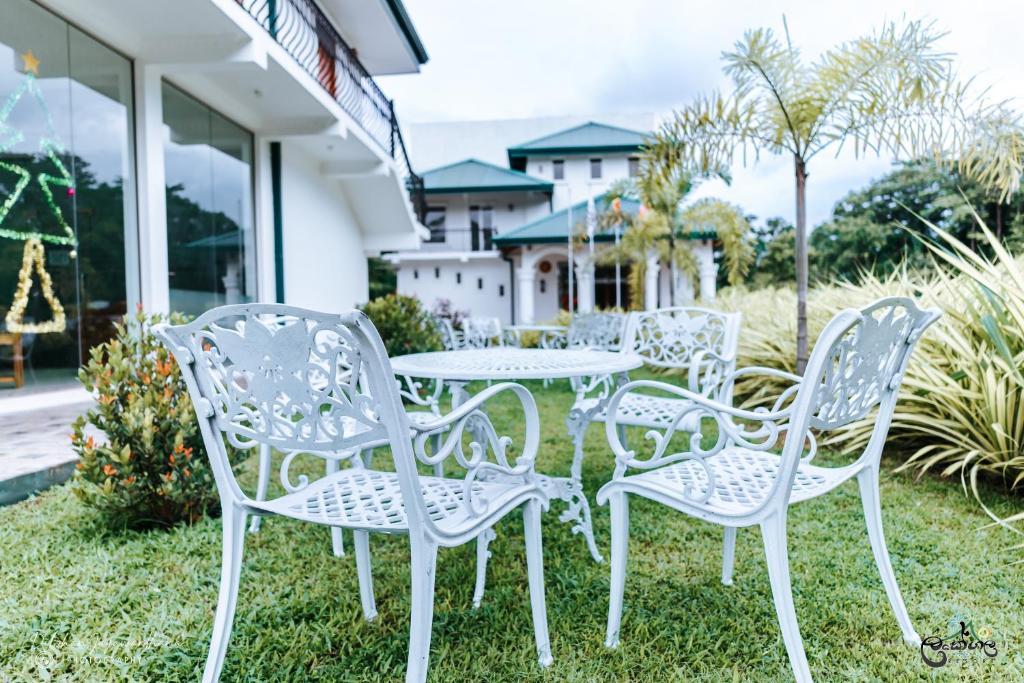 Zahrada ubytování Lakegala Resort