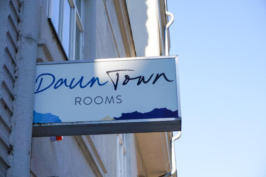 DaunTown Rooms - Self Check-In - Resim 8