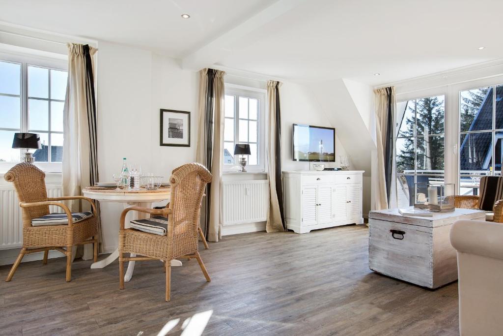 App-8-in-strandnaher-Lage-Baederstil-Villa-in-Wenningstedt-Sylt in ...