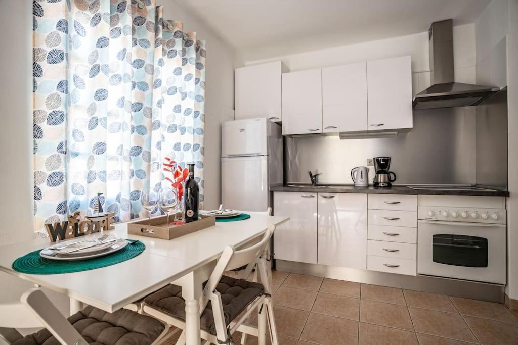 Kuchyň nebo kuchyňský kout v ubytování San Fermín 232 - By AZ rentals