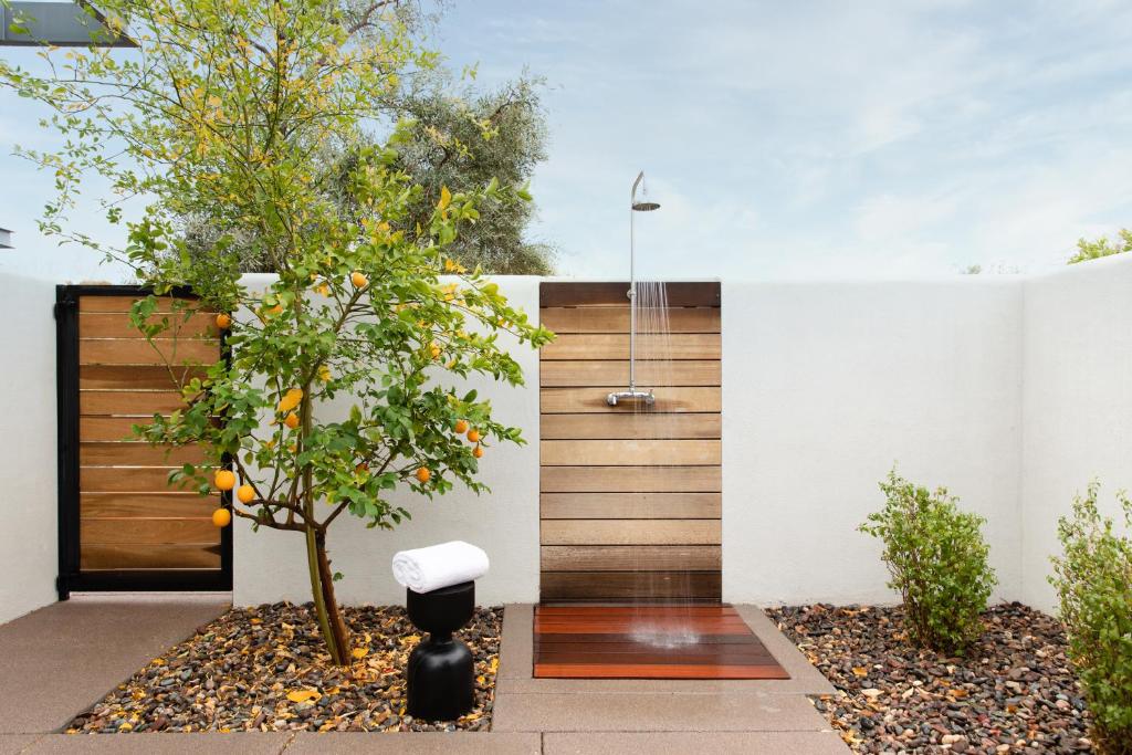 Andaz Scottsdale Resort & Bungalows photo