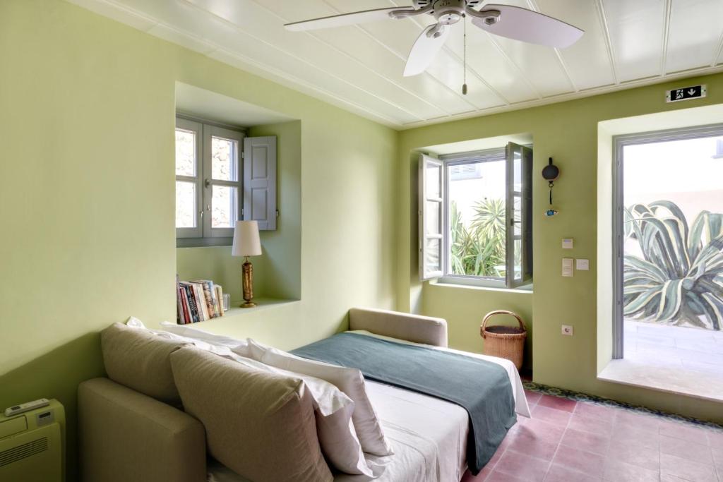 Cactus Hydra - Art Apartments - 16