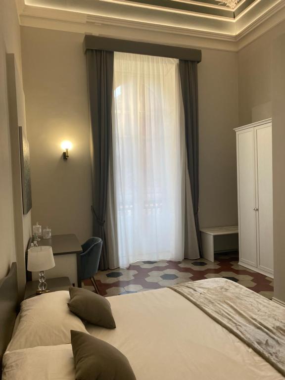 DOMUS IOLE appartamento nel centro storico - 8