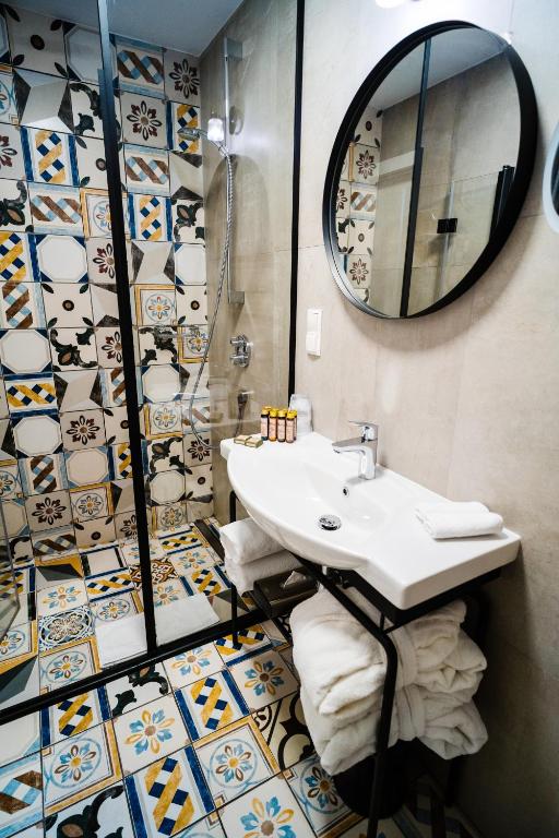 Hotel Indigo Krakow - Old Town by IHG - Resim 40