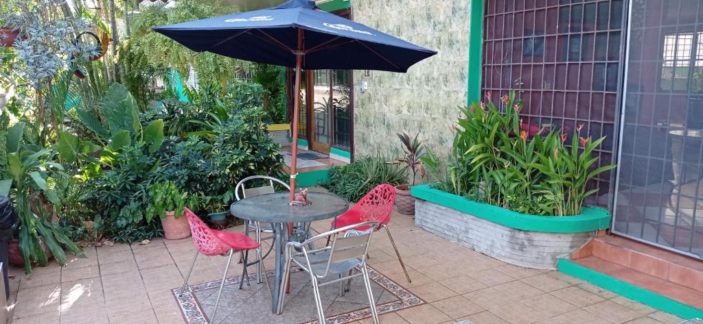 Zahrada ubytování Canal Inn Panama