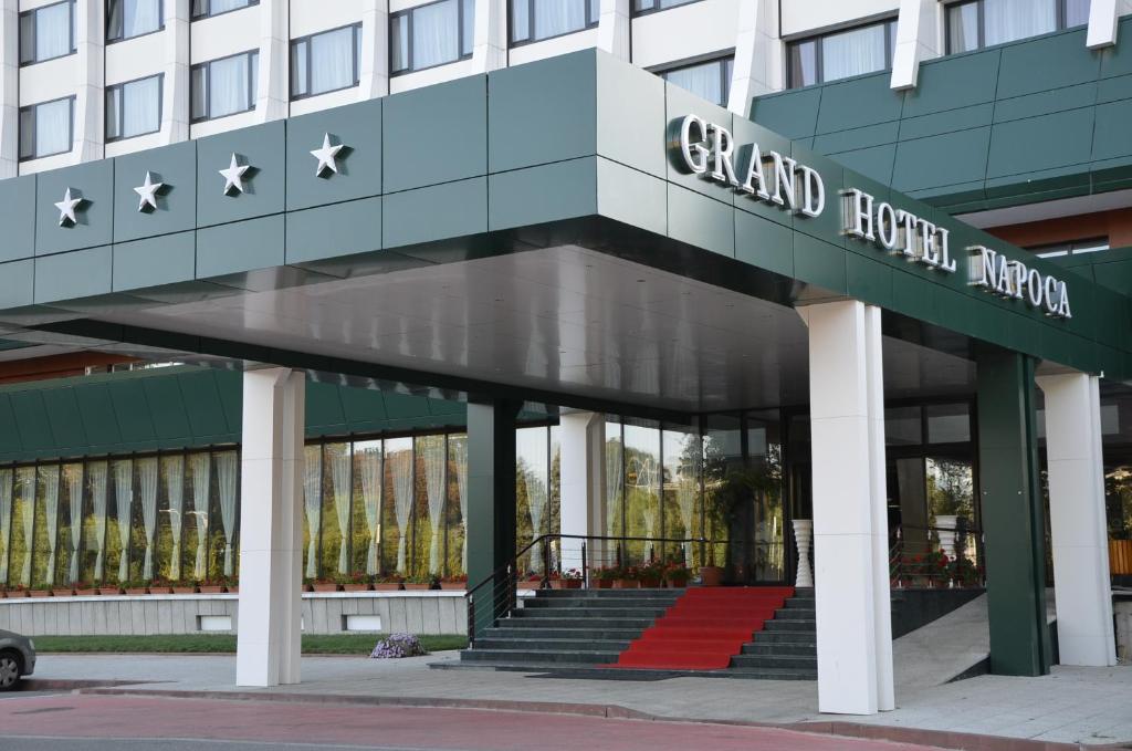 Exteriér nebo vchod ubytování Grand Hotel Napoca