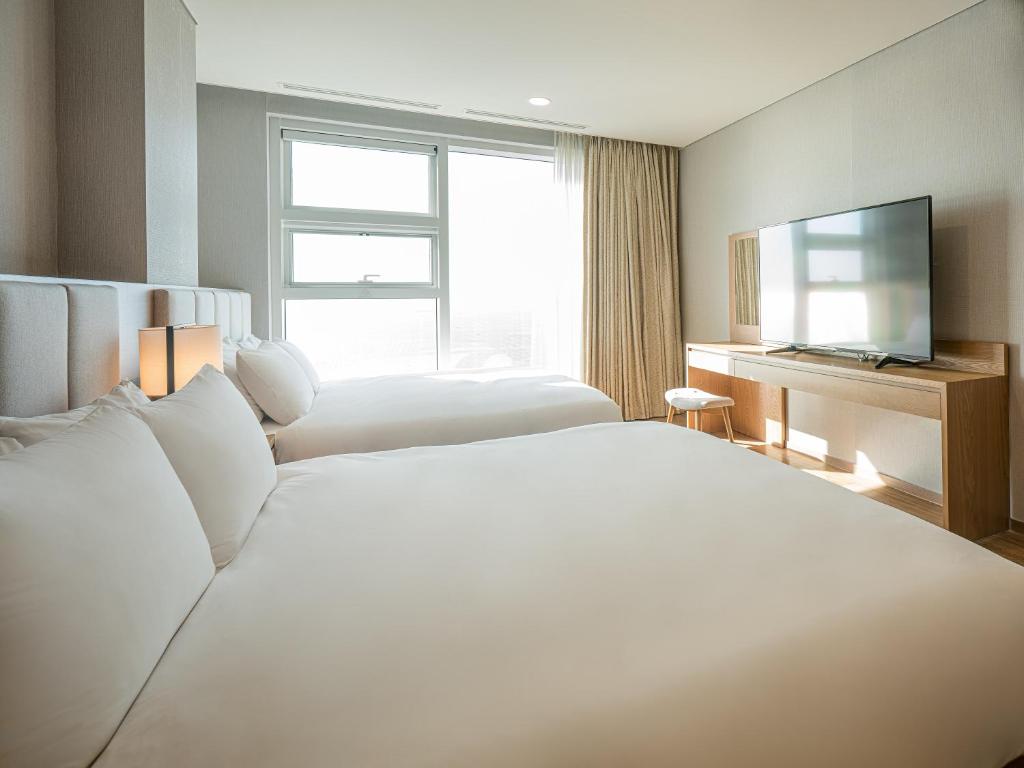 Hotel Tops 10 - Super Junior Suite Mit Meerblick