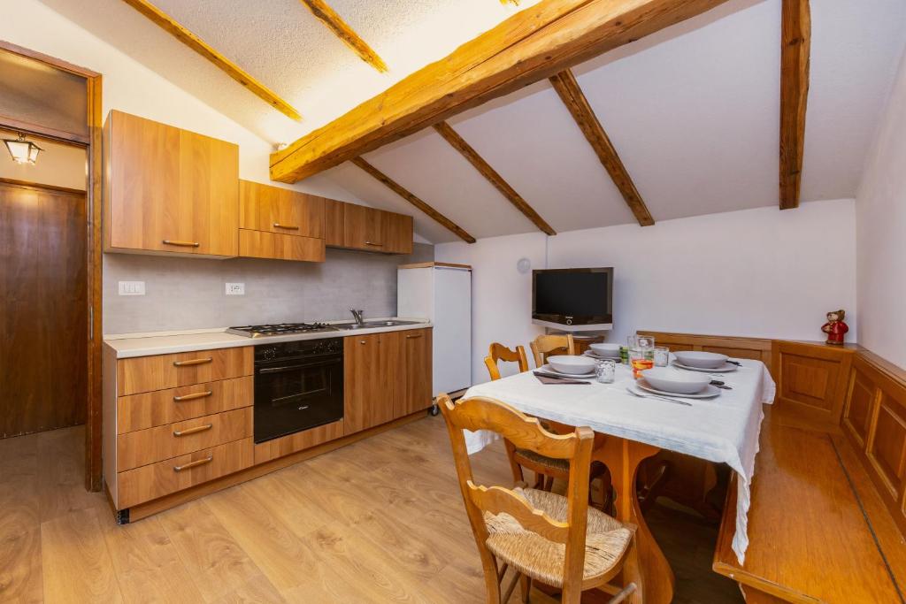 Kuchnia lub aneks kuchenny w obiekcie Agritur Broch