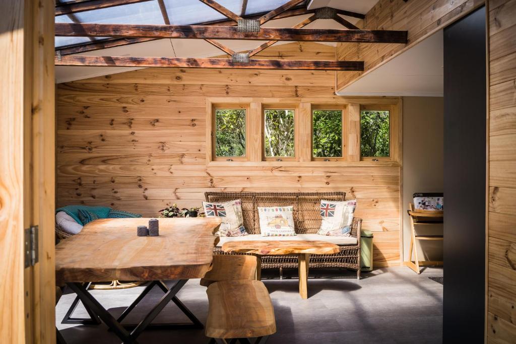 Maitai Whare Iti - Adventure Cabins & House - Resim 15