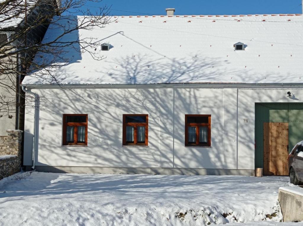 Budova, v ktorej sa apartmán nachádza