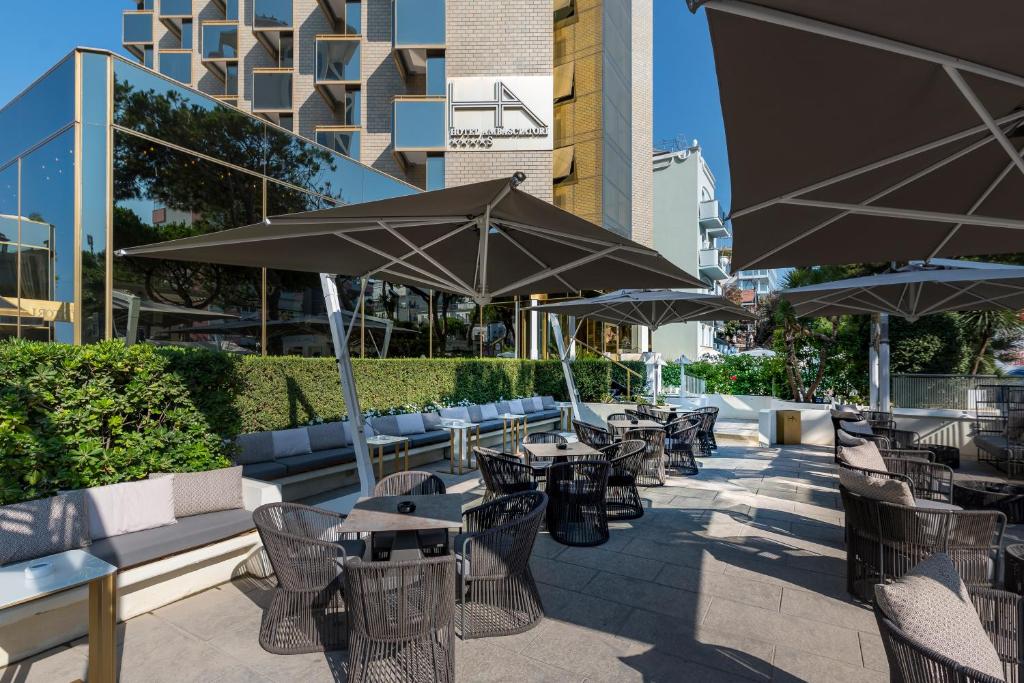 Restaurace v ubytování Hotel Ambasciatori