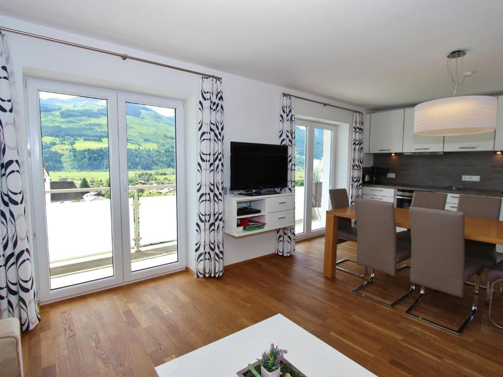 Fotografia z galérie ubytovania Apartment in ski area in Piesendorf v Piesendorfe