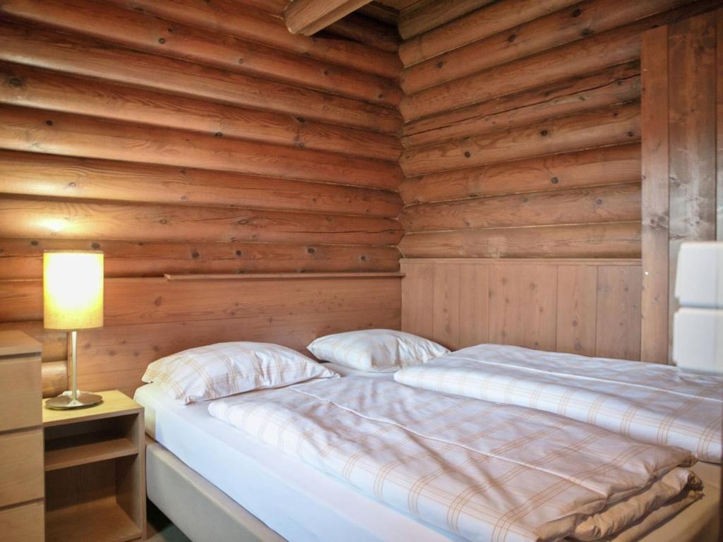 Posteľ alebo postele v izbe v ubytovaní Cosy chalet in Tyrol with a private garden