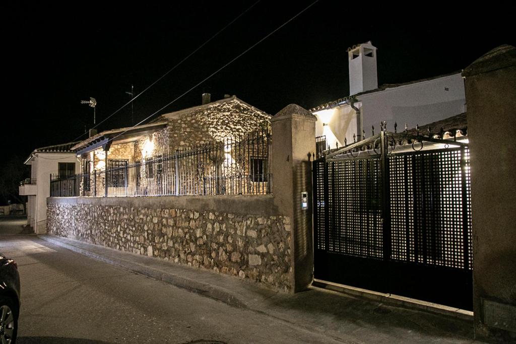 Budova, v ktorej sa dovolenkový dom nachádza