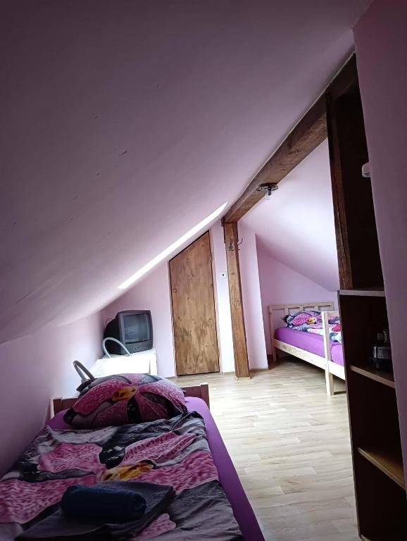 Zdjęcie z galerii obiektu Penzion u krbu w mieście Loket