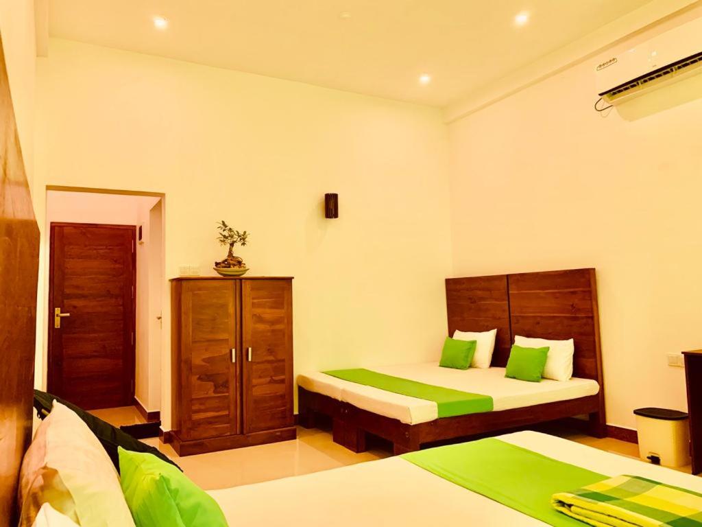 Elegant Lake Yala Safari House - 16