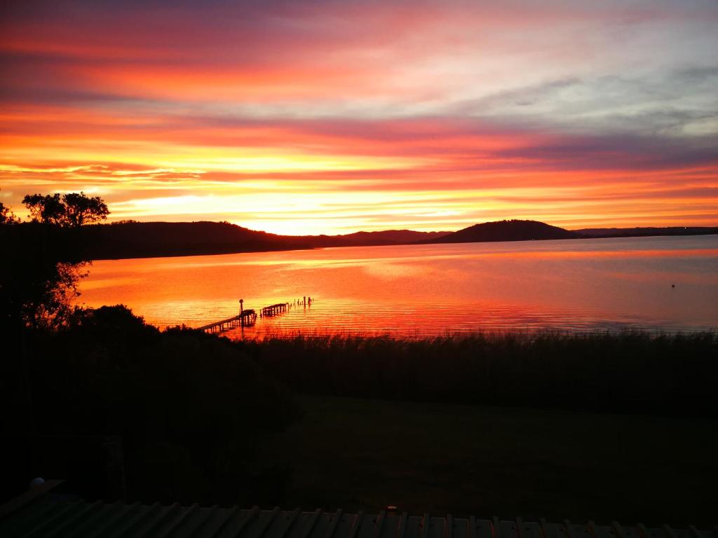 Kairos on the Lake - Image 8