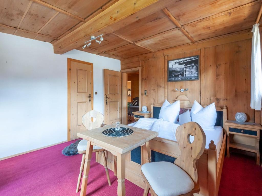 Televízia a/alebo spoločenská miestnosť v ubytovaní Beautiful flat in Kirchberg near the ski area