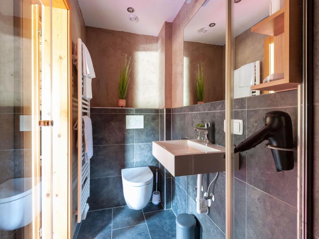 Kúpeľňa v ubytovaní Beautiful flat in Kirchberg near the ski area